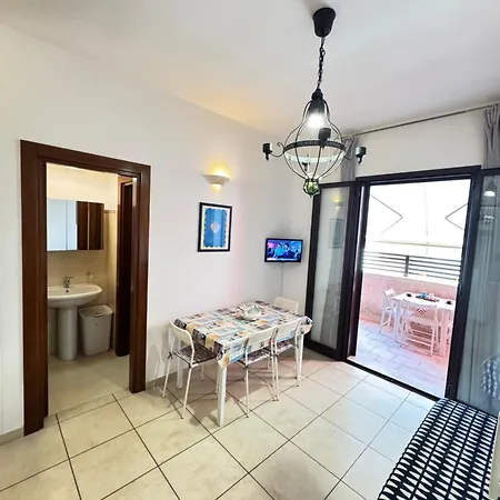 Apartment Massilor